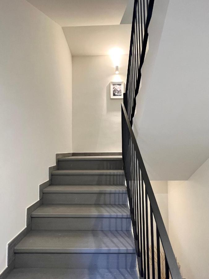 Espot Cowork & Apartments - L'Amfitriona ภายนอก รูปภาพ
